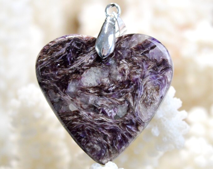 Charoite 54 carats - pendentif cabochon pierre naturelle - Russie // CH15