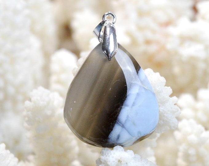 45 Carat Owyhee Opal - Natural Gemstone Cabochon Pendant - USA / FB54