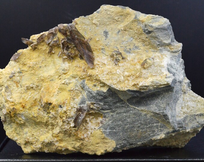 Axinite 884 grams - Hautes-Pyrénées, Occitanie, France