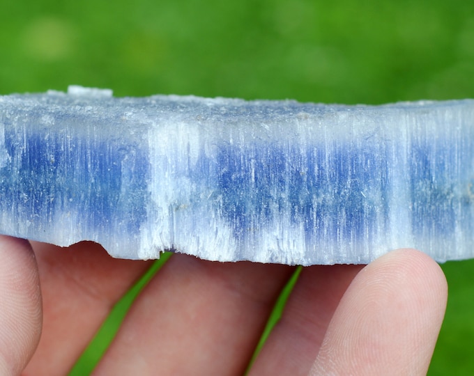 Blue fibrous halite 93 grams - Wittelsheim, Mulhouse, Haut-Rhin, Alsace, France