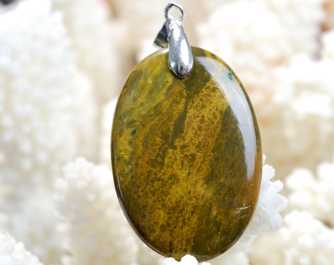 37 carat Jasper - natural stone cabochon pendant - South Africa // DK30