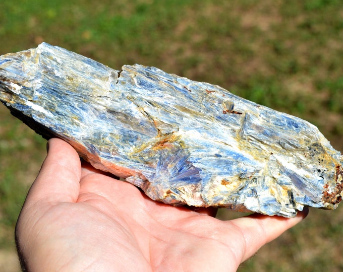 Disthene cyanite kyanite - 900 grams - Minas Gerais, Brazil