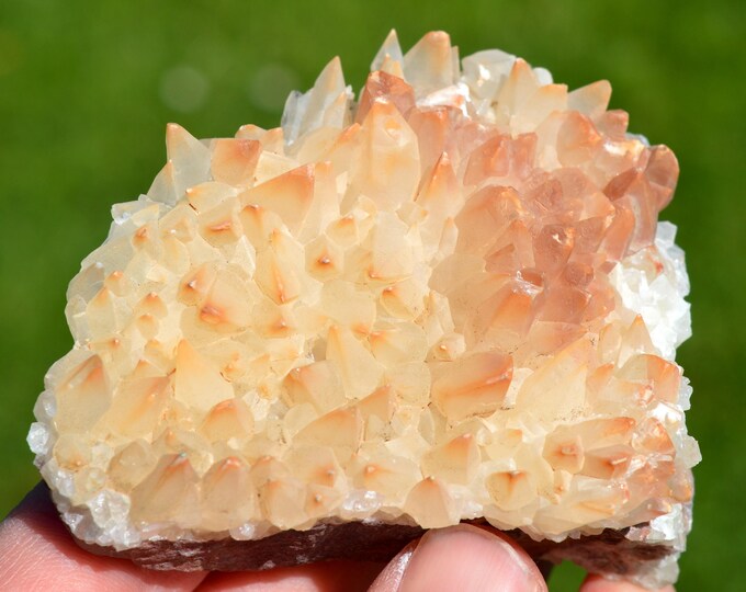 Calcite 240 grams - Limestone quarry, Limont-Fontaine, Maubeuge, Avesnes-sur-Helpe, Nord, Hauts-de-France, France