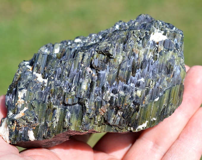 Tourmaline var: Verdelite 873 grams - Sahatany Valley, Ibity, Antsirabe II District, Vakinankaratra, Madagascar