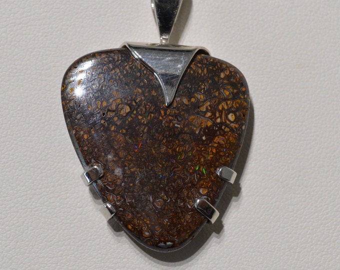 Opal - 47.75 carat Yowah Boulder opal silver pendant - Natural Opal Silver pendant