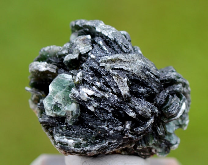 Clinochlore 28 grams - Koukouri diggings, Trantimou, Arrondissement of Diakon, Bafoulabé Cercle, Kayes Region, Mali