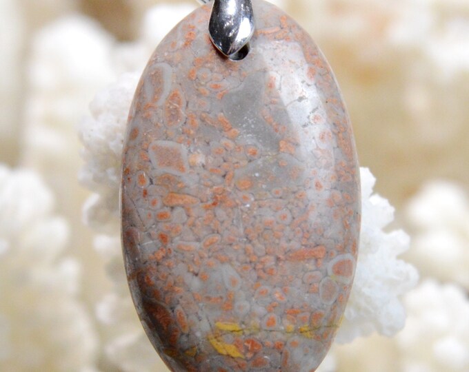 33 carat Blood Jasper - Natural Gemstone Cabochon Pendant - India // BE63