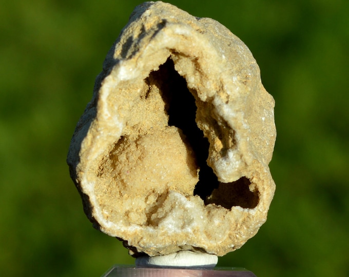 Calcite 48 grams - Upper Moulouya mining district, Midelt Province, Drâa-Tafilalet Region, Morocco