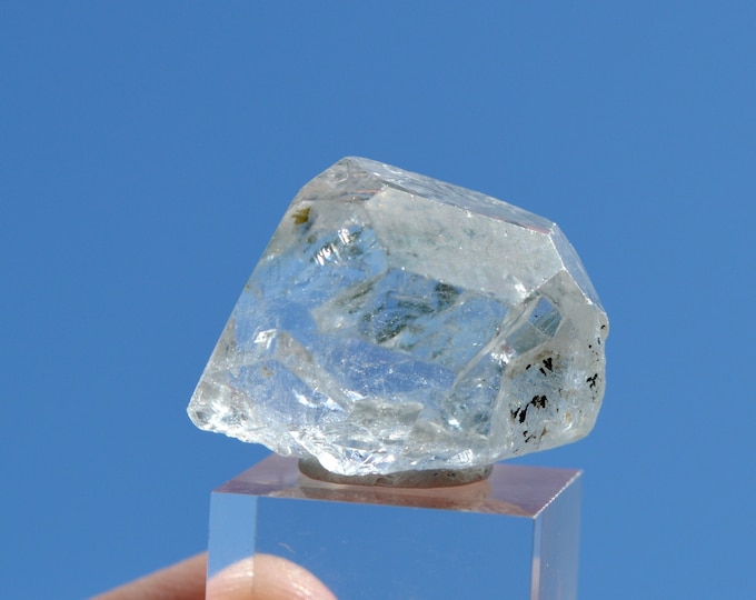 Topaz 15 grams - Shigar Valley, Shigar District, Gilgit-Baltistan, Pakistan