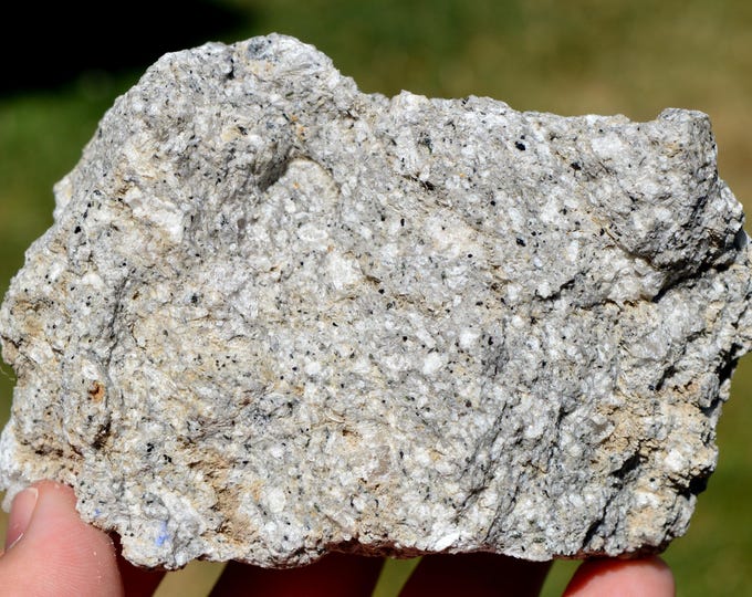 Sancyite Sanidine-phyric trachyandesite 400 grams - Col de la Croix Saint Robert, Chambon-sur-Lac, Puy-de-Dôme, France