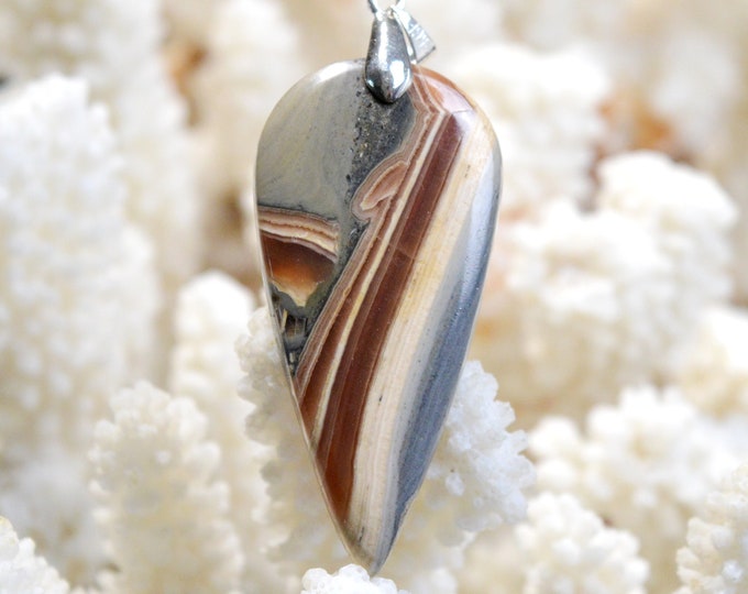 Rhodochrosite 92 carats - natural stone cabochon pendant - Argentina / FE1