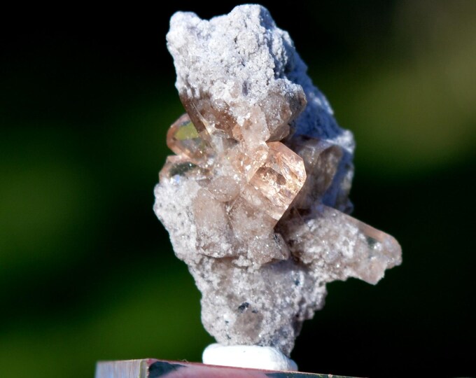 Topaz 6.2 grams - Topaz Mountain, Thomas Range, Juab County, Utah, USA