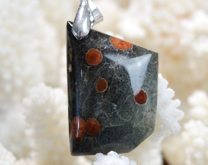 42-carat peanut obsidian - natural stone cabochon pendant - Mexico // CS25