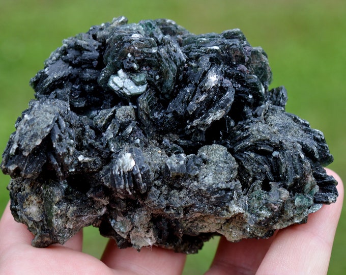Clinochlore 342 grams - Koukouri diggings, Trantimou, Arrondissement of Diakon, Bafoulabé Cercle, Kayes Region, Mali