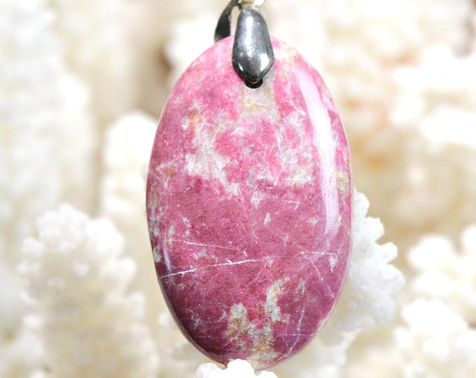 51 carat Thulite - natural stone cabochon pendant - Norway / FZ99