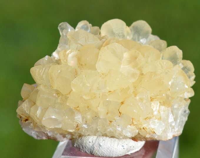Calcite 32 grams - Beez quarry, Namur, Wallonia, Belgium