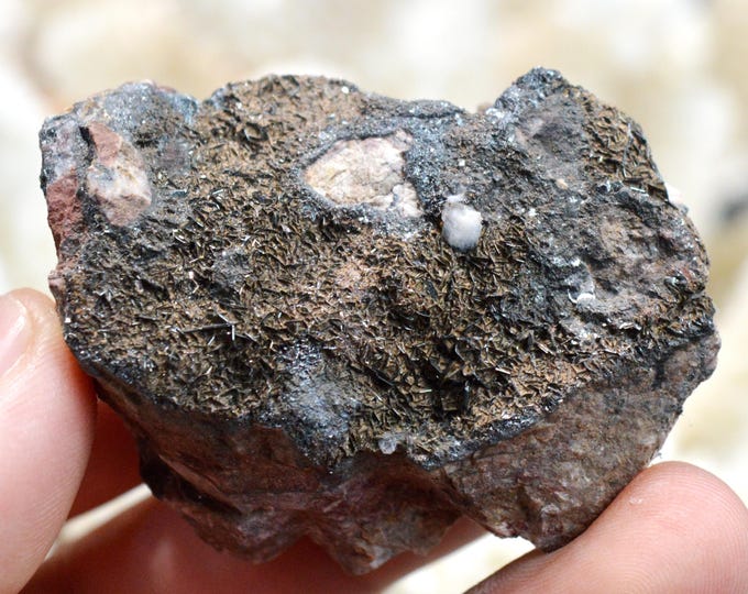 Hematite & Quartz 99 grams - Stahlberg Mountain, Rimbach-près-Masevaux, Thann-Guebwiller, Haut-Rhin, Alsace, France