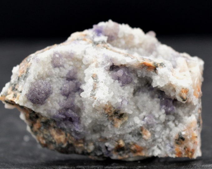 Fluorite - 18 grams - Buxières-les-Mines, Moulins, Allier, Auvergne-Rhône-Alpes, France