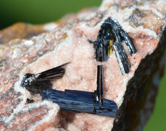 Goethite 66 grams - Les Redoutières Mine, Chaillac Mines, Chaillac, Le Blanc, Indre, Centre-Val de Loire, France