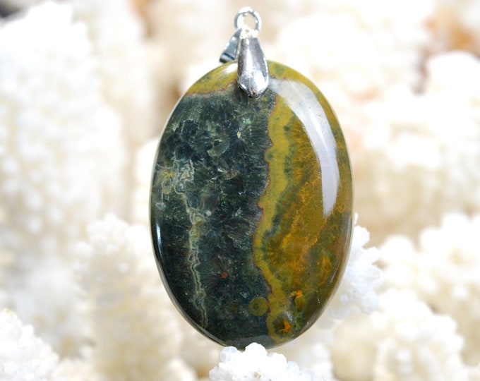 60 carat Jasper - natural stone cabochon pendant - South Africa // DK16