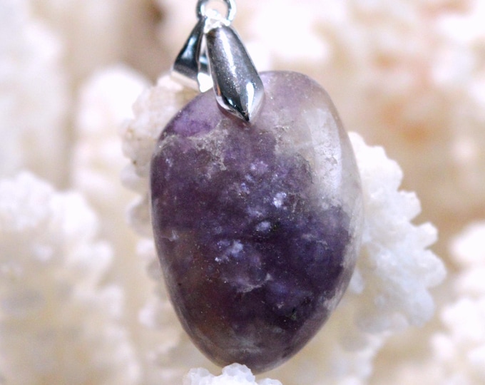 35-carat Lepidolite - Natural Stone Cabochon Pendant - Brazil / FY6