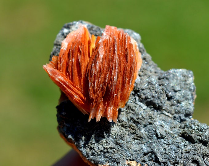 Baryte & Cerussite 100 grams - Les Dalles Mine, Mibladen mining district, Midelt Province, Drâa-Tafilalet Region, Morocco