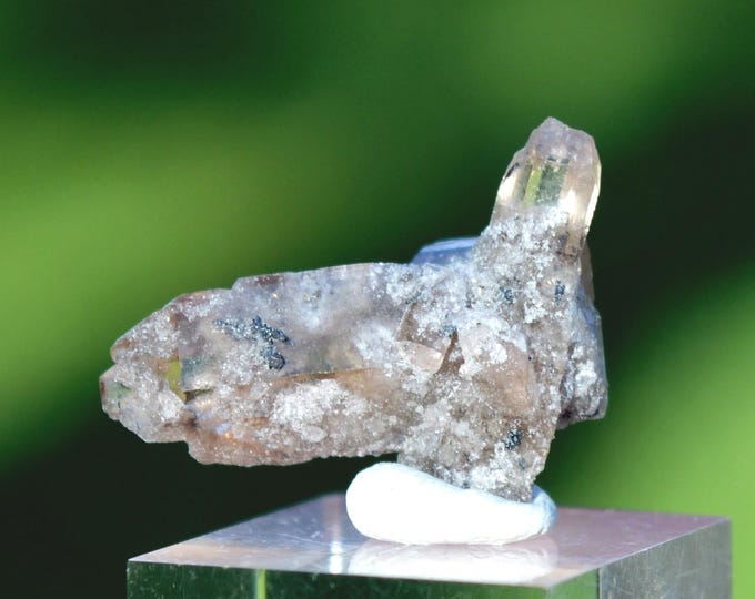 Topaz 2.3 grams - Topaz Mountain, Thomas Range, Juab County, Utah, USA