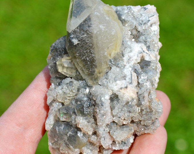 Dolomite & Calcite 260 grams - Anduze, Gard, Occitanie, France