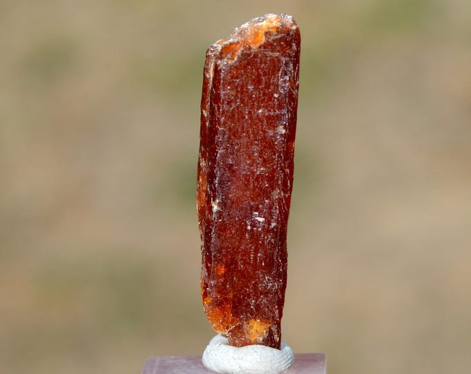 Kyanite 6 grams - Nani Hill, Loliondo, Ngorongoro district, Arusha Region, Tanzania