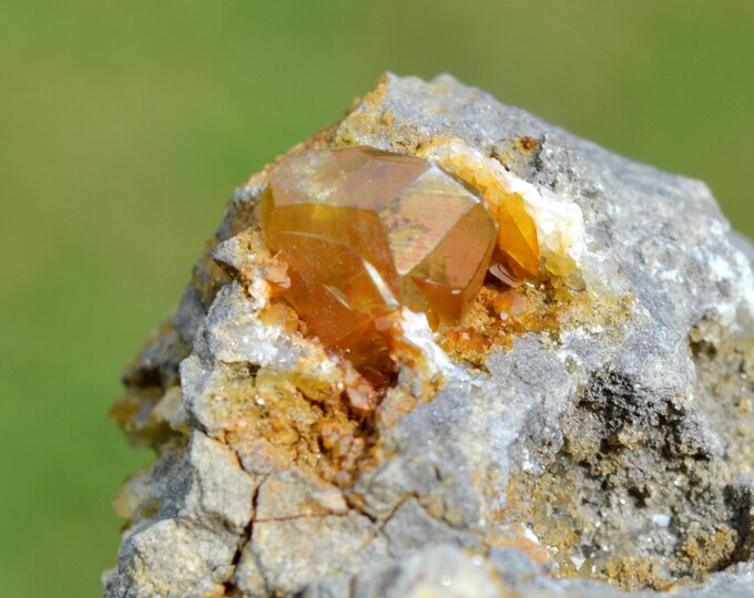 Calcite 162 grams - La Sambre quarry, Landelies, Montigny-le-Tilleul, Hainaut, Wallonia, Belgium