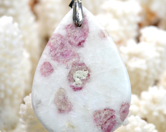 Quartz & pink tourmaline 79 carats - natural stone cabochon pendant - Taquaral, Brazil / GA46