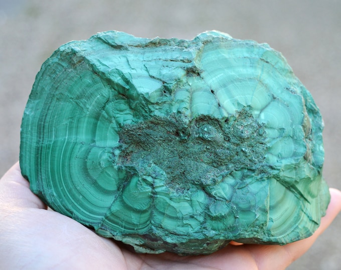 Raw Malachite Zoned 1840 grams - Mashamba West Mine, Kolwezi mining district, Lualaba, DR Congo