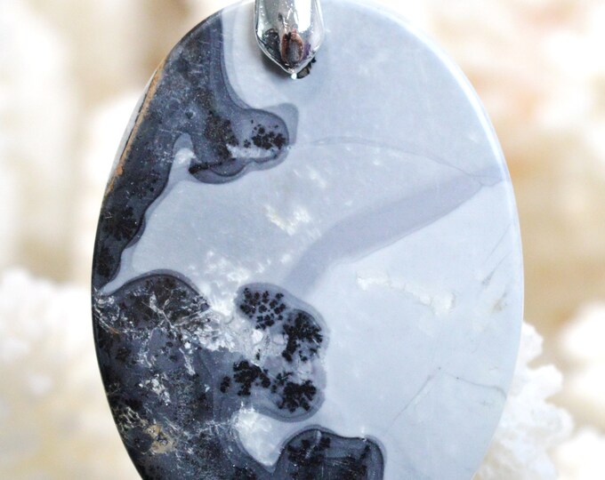 45 carat Maligano Jasper - natural stone cabochon pendant - Indonesia // REF AL74