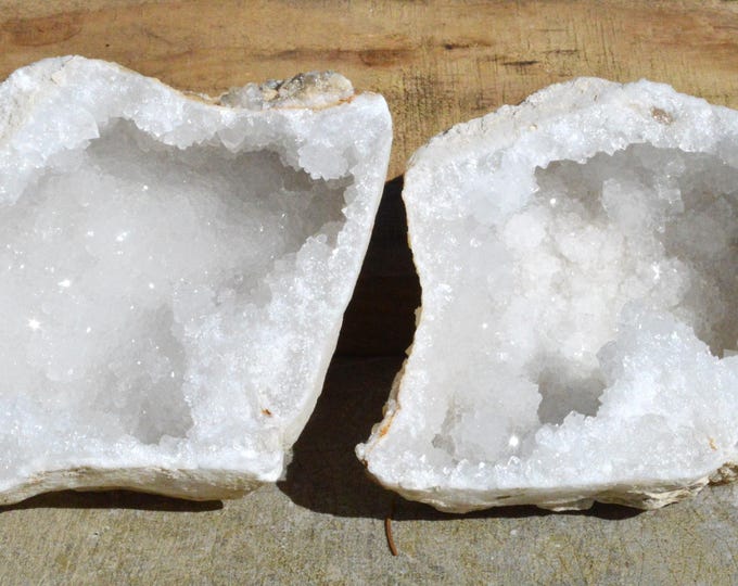 Quartz geode, 1050 grams - Bu Craa, Laâyoune Circle, Laâyoune Province, Laâyoune-Sakia El Hamra Region, Morocco