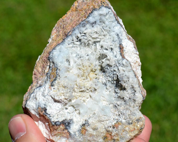 Baryte 530 grams - Chaillac, Indre, Centre-Val de Loire, France