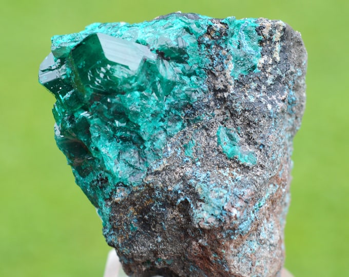 Dioptase 162 grams - Tantara Mine, Shinkolobwe, Kambove Territory, Haut-Katanga, DR Congo