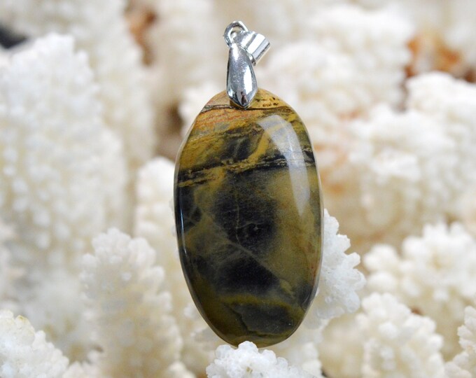 55 carat brown jasper - natural stone cabochon pendant - South Africa / DZ80