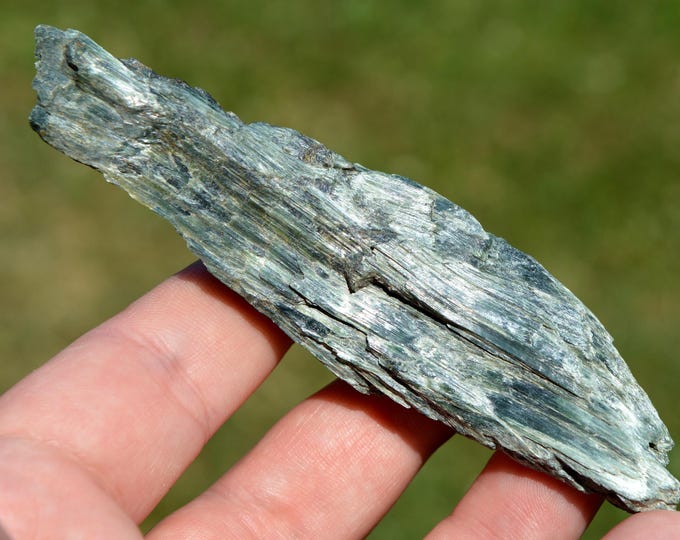 Serpentine 58 grams - Péas Valley mine, Chateau-Ville-Vieille, Briançon, Hautes-Alpes, Provence-Alpes-Côte d'Azur, France