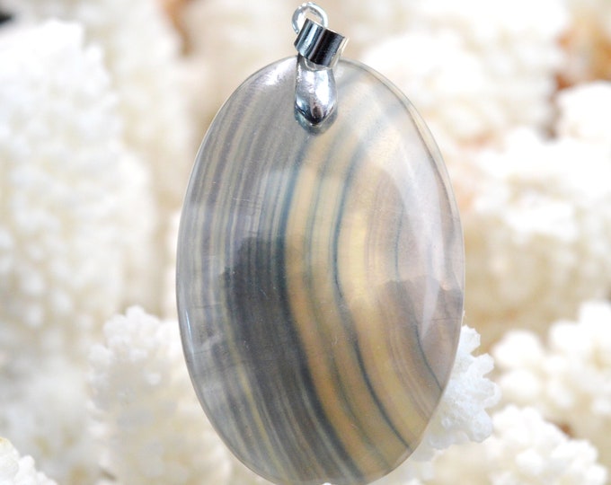 Fluorite 77 carats - pendentif cabochon pierre naturelle - Afghanistan // DG48