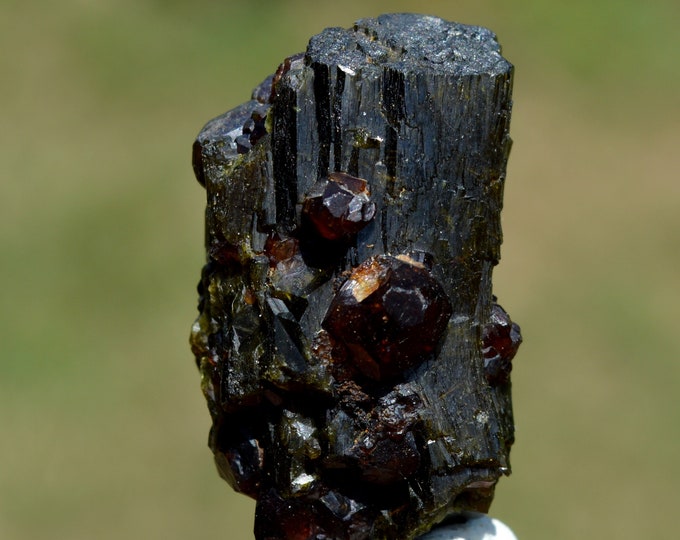 Andradite-Grossular Garnet & Epidote 44 grams - Trantimou, Diakon, Arrondissement of Diakon, Bafoulabé Cercle, Kayes Region, Mali