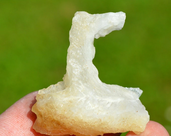 Aragonite 29 grams - Salsigne mine, Salsigne, Aude, Occitanie, France