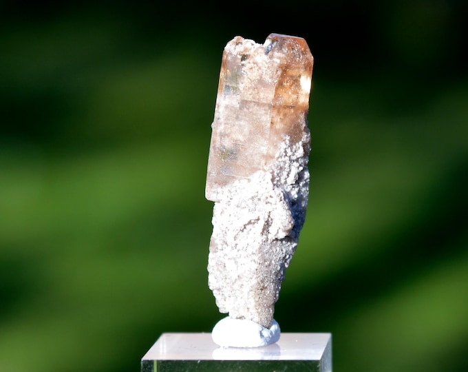 Topaz 4 grams - Topaz Mountain, Thomas Range, Juab County, Utah, USA