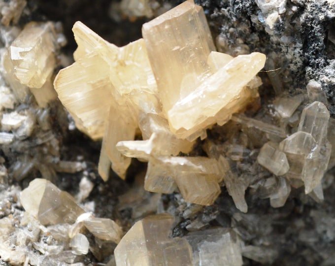 Cerussite - 1726 grams - Touissit, Morocco