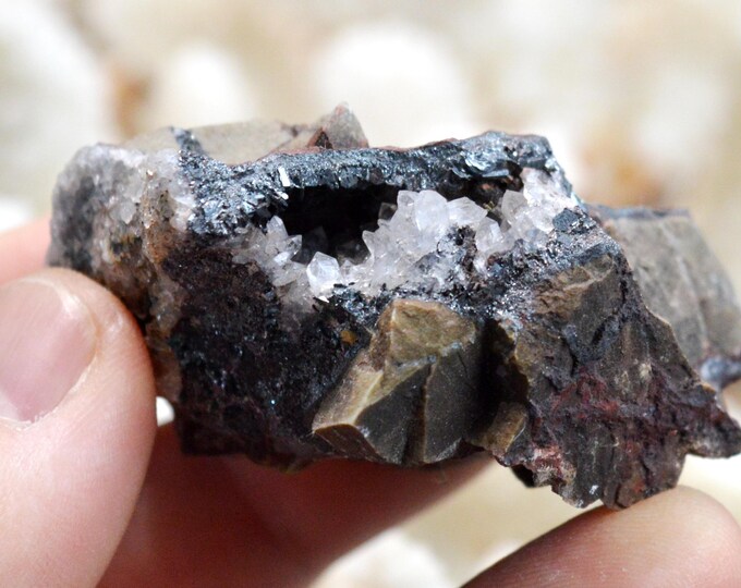 Hematite & Quartz 110 grams - Stahlberg Mountain, Rimbach-près-Masevaux, Thann-Guebwiller, Haut-Rhin, Alsace, France