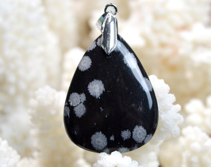 Obsidian Snowflake 33 carats - natural stone cabochon pendant - USA / EK35