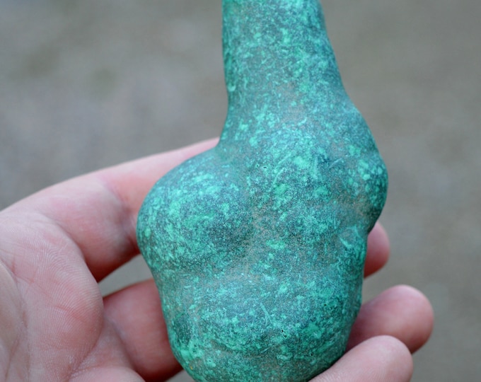Malachite 422 grams - Mashamba West Mine, Kolwezi mining district, Lualaba, DR Congo
