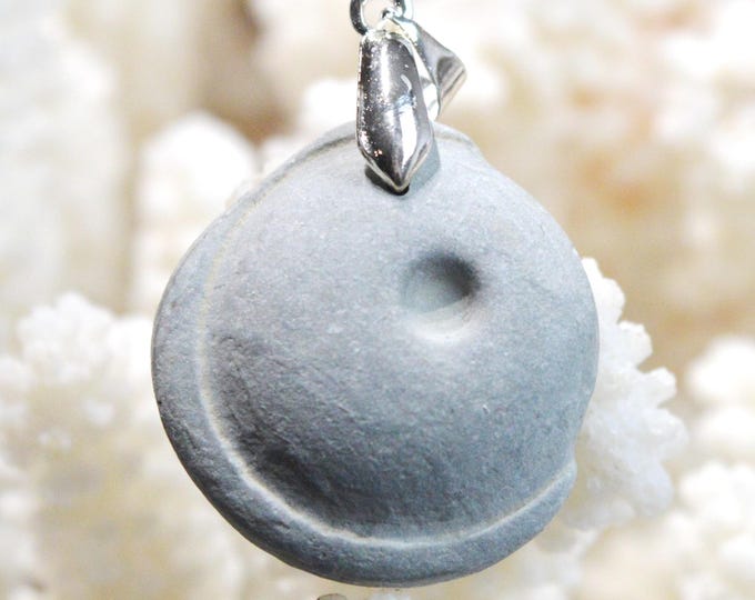 52-carat Fairy Stone - Natural Stone Pendant - Canada / FY25