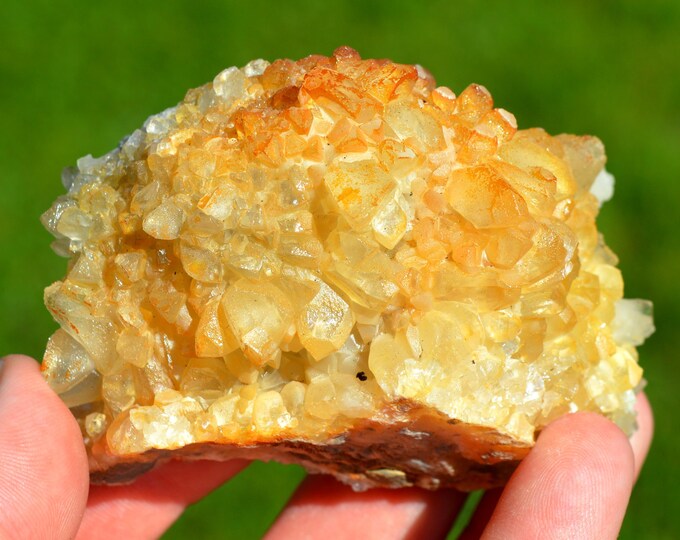 Calcite 293 grams - Limestone quarry, Limont-Fontaine, Maubeuge, Avesnes-sur-Helpe, Nord, Hauts-de-France, France