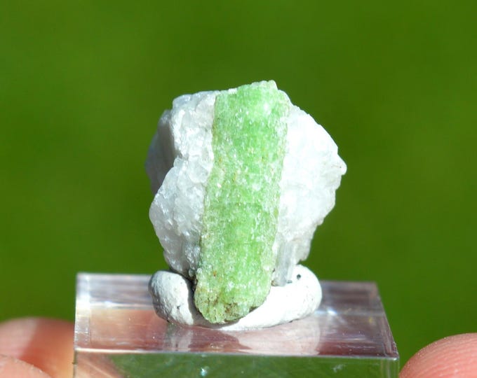 Epidote & Quartz 3 grams - Geita Mine, Lake Victoria Goldfield, Geita Region, Tanzania