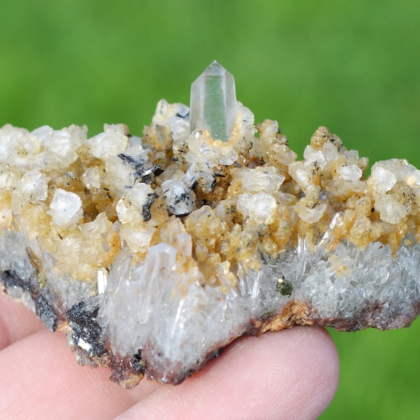 Quartz & Siderite Hematite 83 grammes - Ocna de Fier, Caraş-Severin County, Roumanie